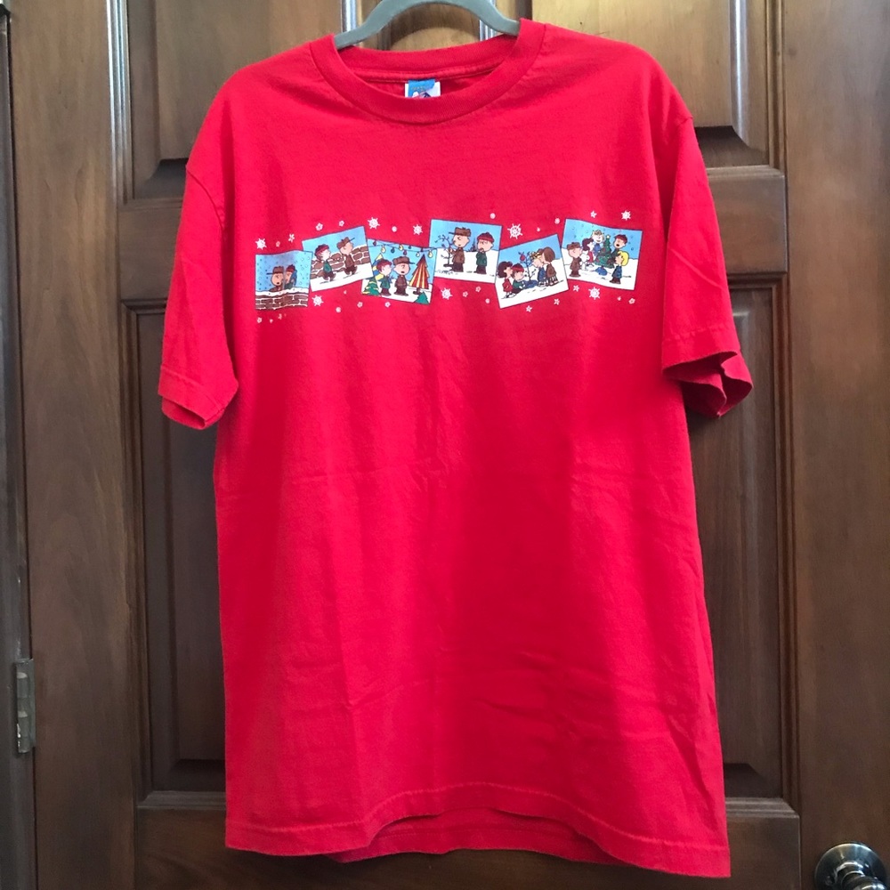 Peanuts Comics Christmas Holiday Red T Shirt Large